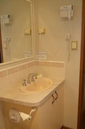 Standard Süit, 2 Yatak Odası, Sigara İçilmez, Mutfak (River Pioneer Cottage)