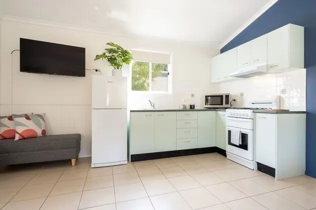 Villa, 2 Yatak Odası, Havuz Kenarı