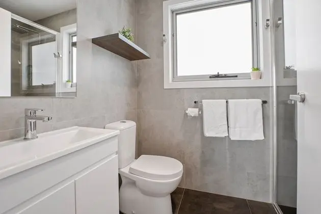 Stüdyo, Koy Manzaralı