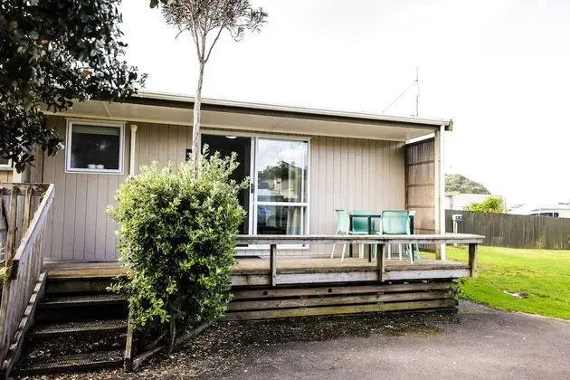 Apart Daire, 2 Yatak Odası, Küçük Mutfak (Self Contained 8 Berth)