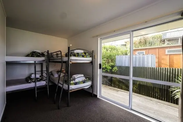 Apart Daire, 2 Yatak Odası, Küçük Mutfak (Self Contained 8 Berth)