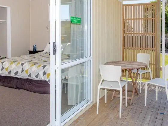Apart Daire, 2 Yatak Odası, Küçük Mutfak (Self Contained 8 Berth)