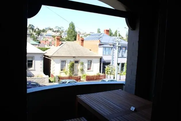 İki Ayrı Yataklı Oda, Balkon