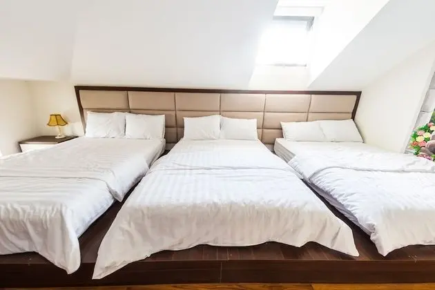 Standard Ortak Ranzalı Oda, Birden Çok Yatak