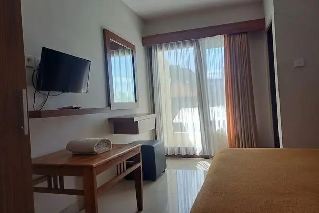 Standard Tek Büyük Yataklı Oda