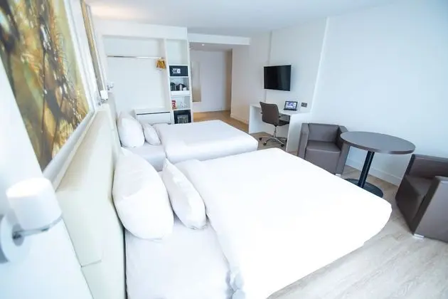 Superior İki Ayrı Yataklı Oda, Balkon, Şehir Manzaralı