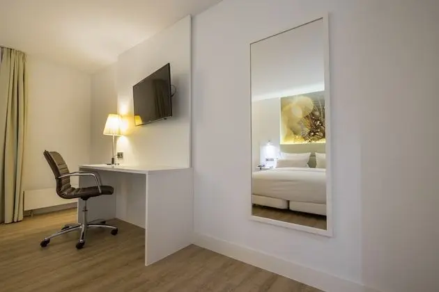 Superior İki Ayrı Yataklı Oda, Balkon, Şehir Manzaralı