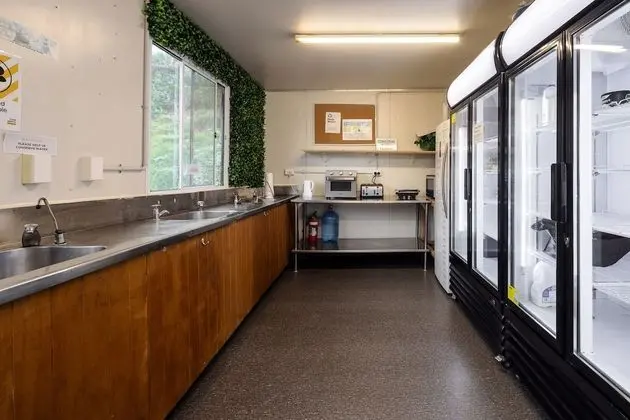Standard Tek Büyük Yataklı Oda, 1 Büyük (Queen) Boy Yatak, Ortak Banyo, Plaj Manzaralı