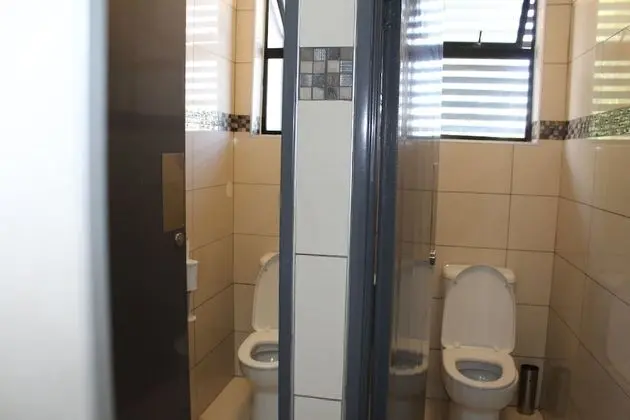 Ortak Ranzalı Oda, Sadece kadınlar için, Sigara İçilmez