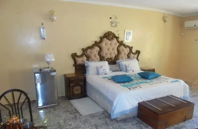 Luxury Tek Büyük Yataklı Oda (Buffalo)