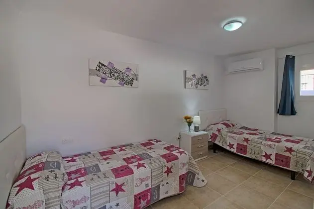 Villa, 5 Yatak Odası, Kişiye Özel Havuzlu