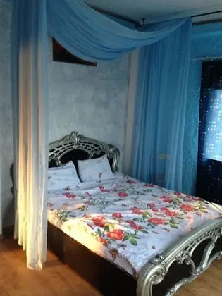 Tek Büyük Yataklı Oda, Ortak Banyo (with terrace)