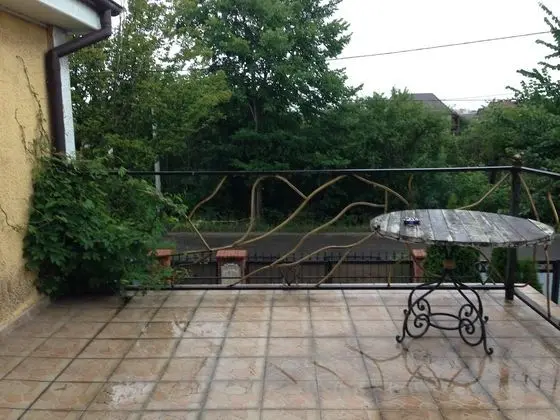 Tek Büyük Yataklı Oda, Ortak Banyo (with terrace)
