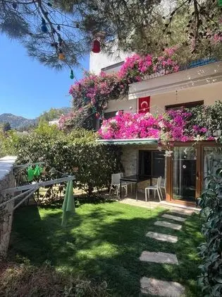 Çam Oda, Dağ Manzaralı, Özel Bahçeli