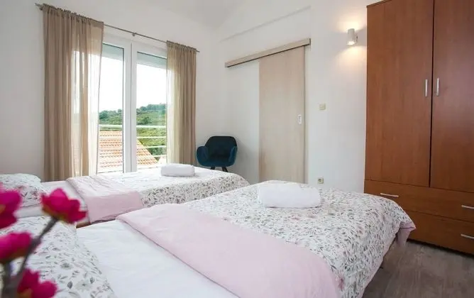Apart Daire (Tatja - 2 bedroom apartment - A1(4+1))