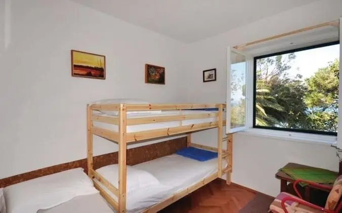 Villa (Two-Bedroom Villa with Terrace and Se)