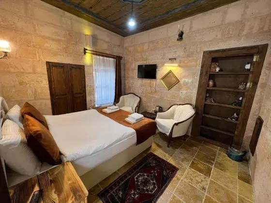 Stone Cave Room