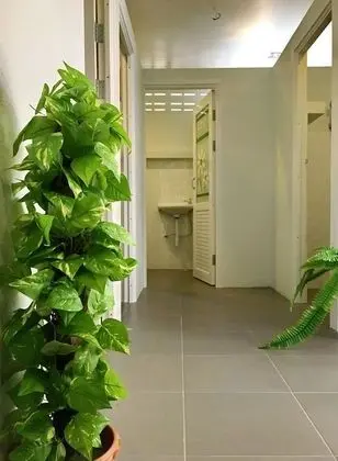 Mixed Dormitory with Shared Bathroom