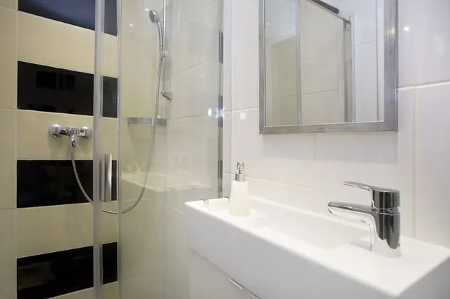 City Stüdyo, Şehir Manzaralı