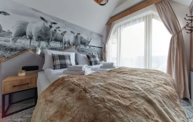 Deluxe Apart Daire, 1 En Büyük (King) Boy Yatak ve Çekyat, Dağ Manzaralı