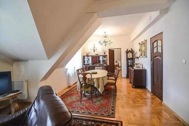 Apart Daire, 2 Yatak Odası ( Radowid 27)