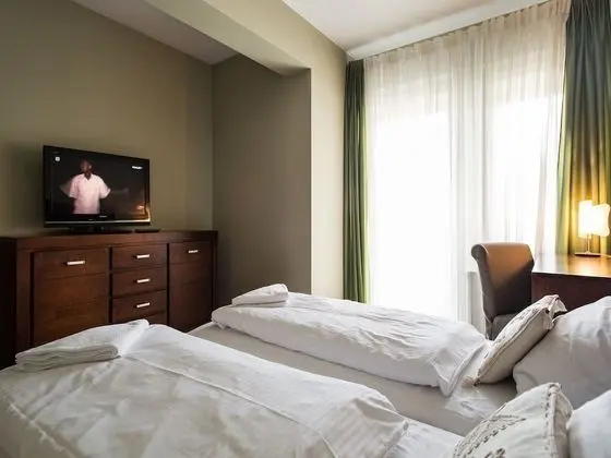 Apart Daire, 2 Yatak Odası, Küçük Mutfak (Polna 54)