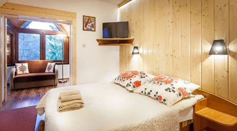 Üç Kişilik Oda (Nr 1)