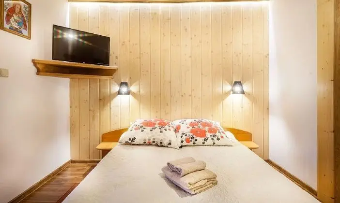 Üç Kişilik Oda (Nr 1)