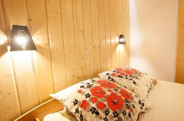 Üç Kişilik Oda (Nr 1)