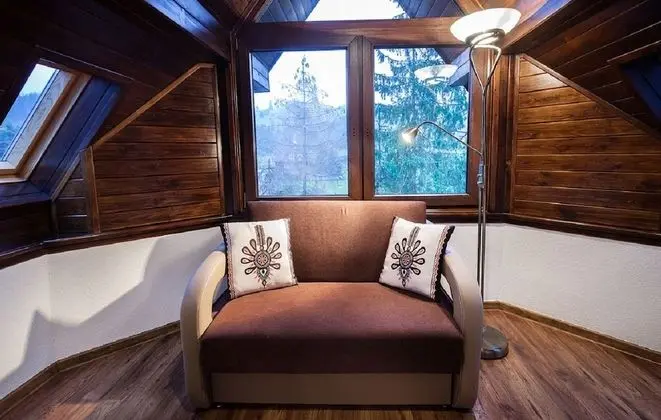 Üç Kişilik Oda (Nr 1)