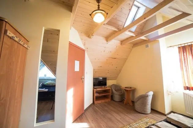 Üç Kişilik Oda (Nr 3)