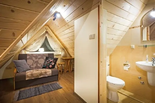 Üç Kişilik Oda (Nr 3)