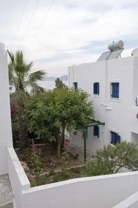 Standard Apart Daire, 3 Tek Kişilik Yatak, Balkon, Kısmi Deniz Manzaralı