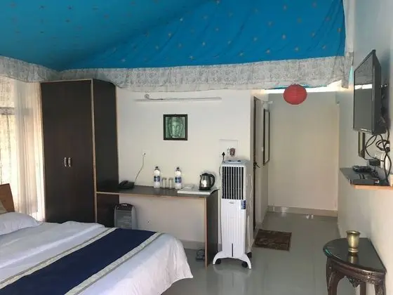Maharani Family Tent