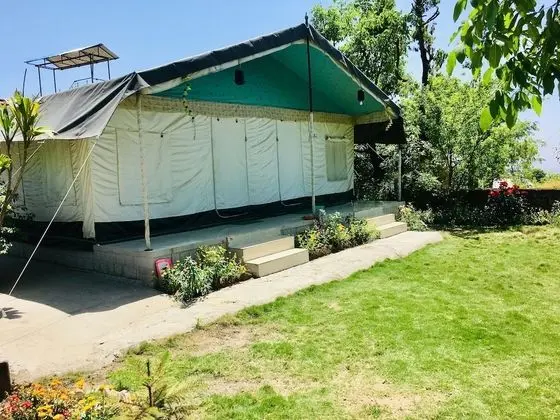 Maharani Family Tent