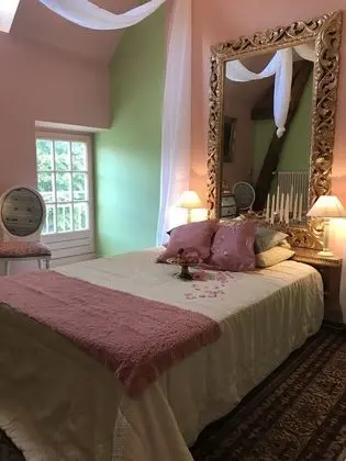 Tek Büyük Yataklı Oda (Gourmandises de Taty)