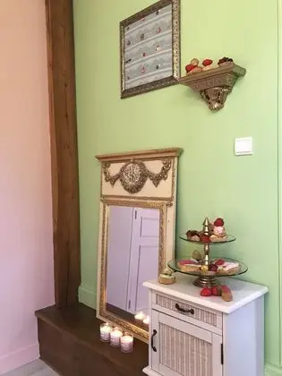 Tek Büyük Yataklı Oda (Gourmandises de Taty)