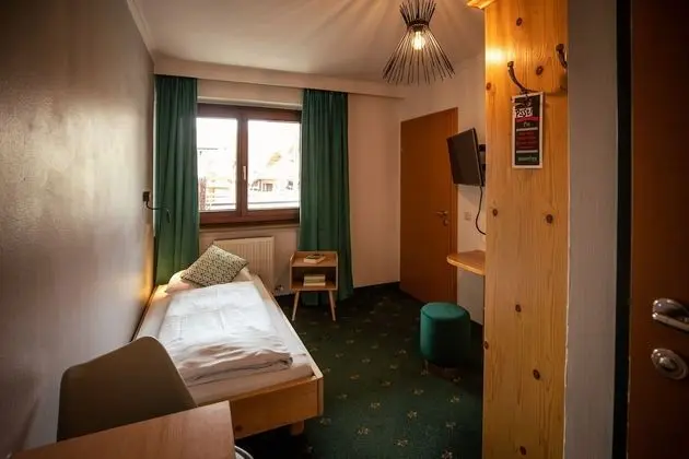 Basic Tek Kişilik Oda