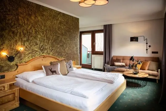 Family Tek Büyük Yataklı Oda