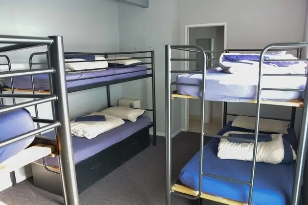 Basic Ortak Ranzalı Oda (6 bed en-suite)
