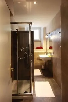 Tek Büyük Yataklı Oda, Dağ Manzaralı