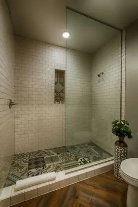 Deluxe Oda, 2 Büyük (Queen) Boy Yatak