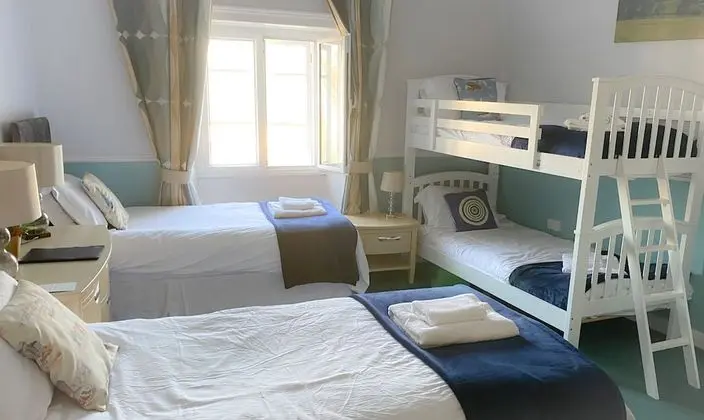 Süit, Banyolu/Duşlu (2 Adults &1 Child)