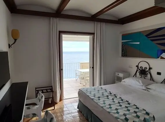 Süit, Deniz Manzaralı