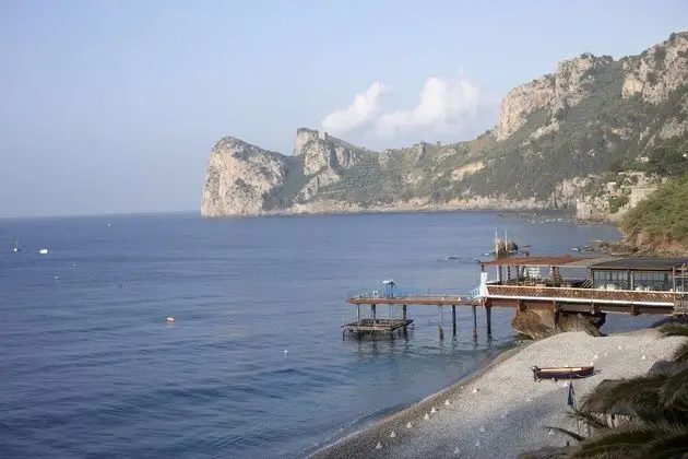 Süit, Deniz Manzaralı