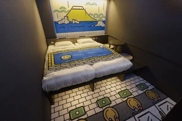 İki Ayrı Yataklı Oda, Sigara İçilmez