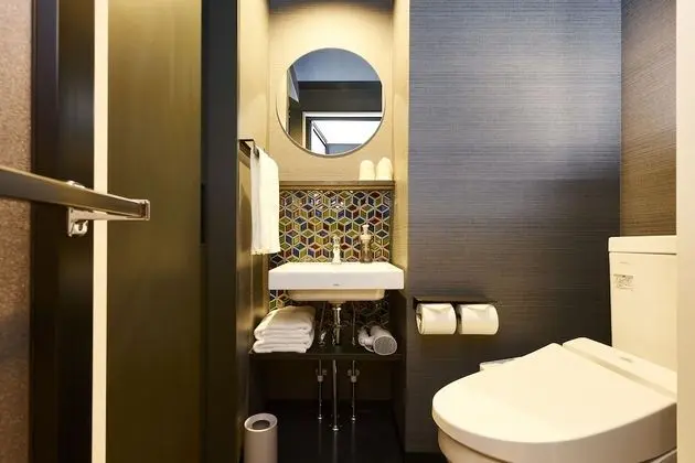 Tek Büyük Yataklı Oda, Sigara İçilmez