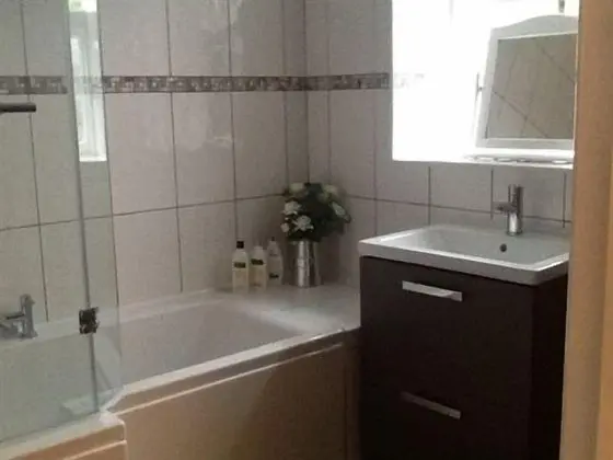 Luxury Ev, Banyolu/Duşlu