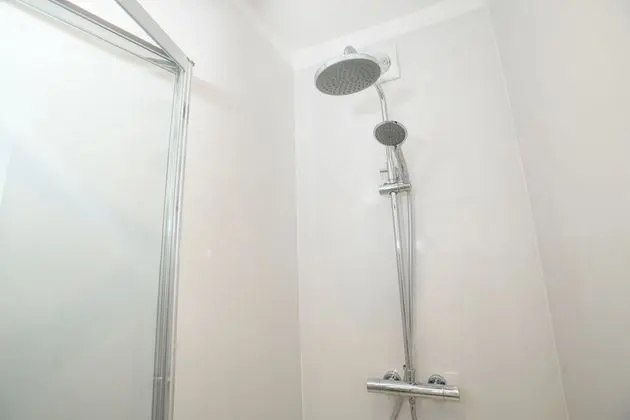Superior Tek Büyük Yataklı Oda, Banyolu/Duşlu