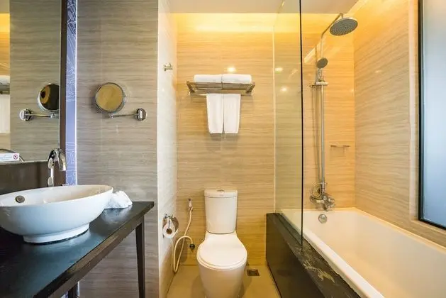 Suit Deluxe With Balcony